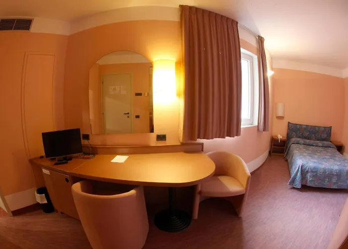 Etoile Du Nord Hotel 3*