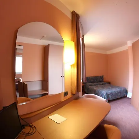 Hotel Etoile Du Nord